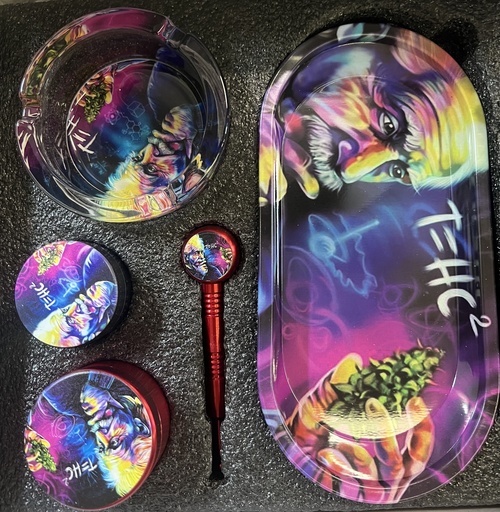 [Q-3621] STARTER KIT GRINDER AND ASHTRAY 5pc ASSORTED DESIGN